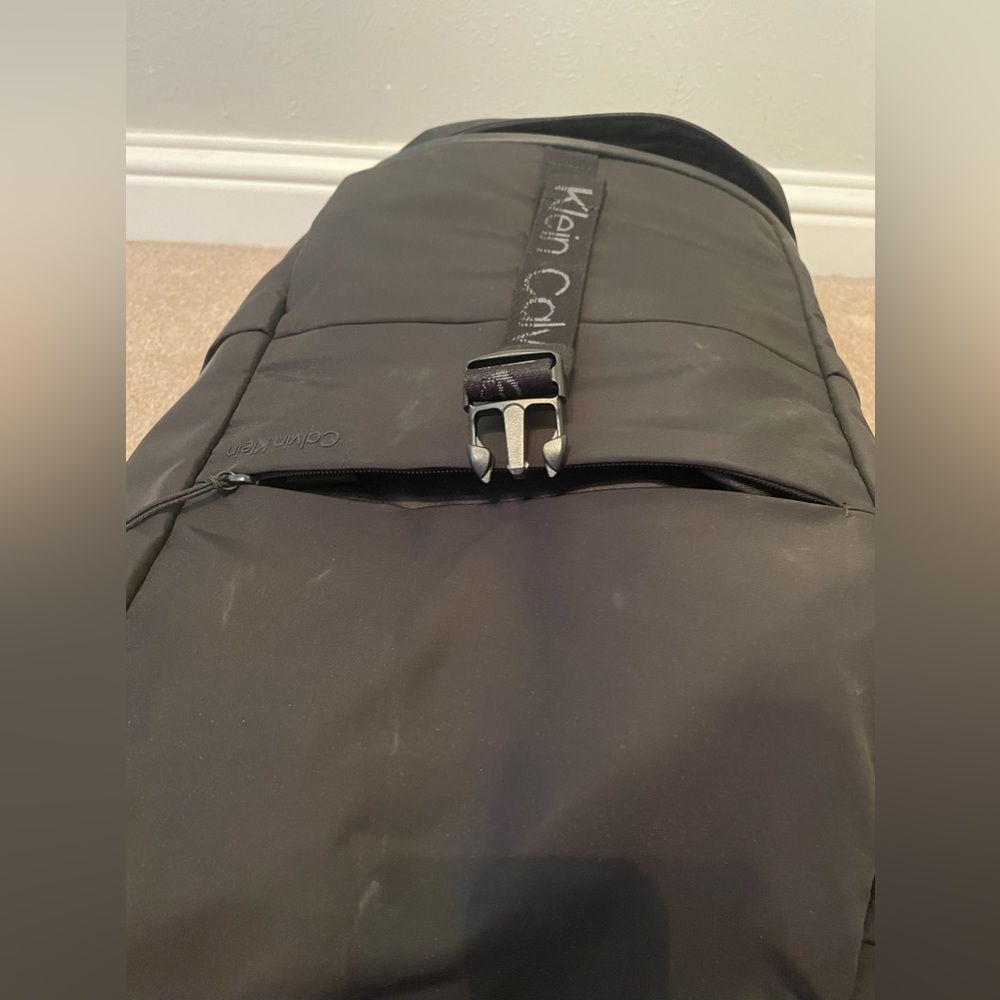 BRAND NEW Calvin Klein Performance Backpack - Picture 9 of 13